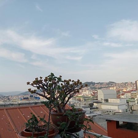 Atico Con Terraza En El Centro De Vigo 아파트 외부 사진