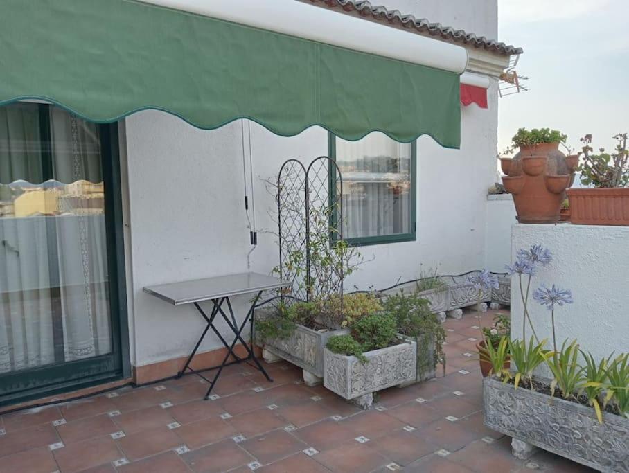 Atico Con Terraza En El Centro De Vigo 아파트 외부 사진