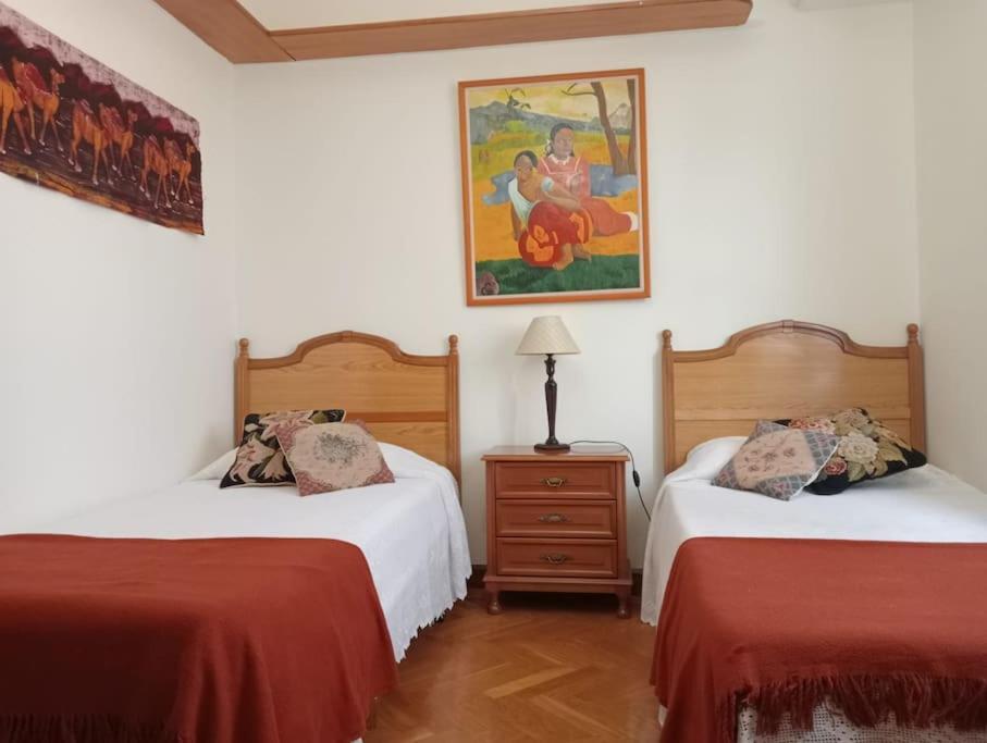 Atico Con Terraza En El Centro De Vigo 아파트 외부 사진